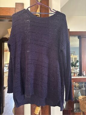 Open-Knit Crewneck Sweater in Deep Navy